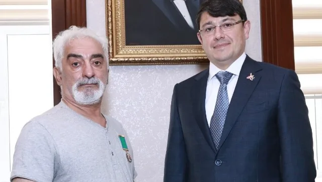 Fuad Muradov Rauf Avşarovla görüşdü