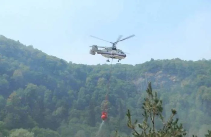 Şəkidə yanğının söndürülməsinə 2 helikopter cəlb olunub
