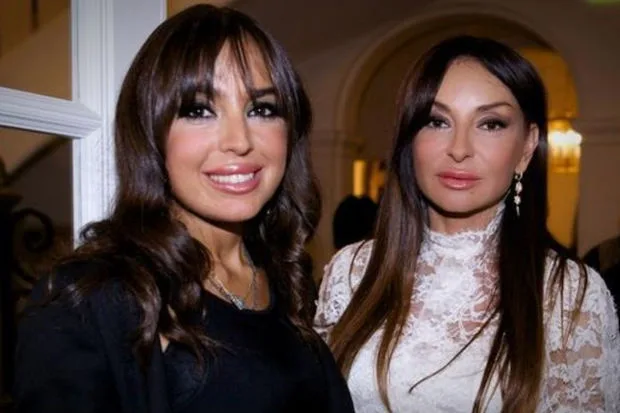 Leyla Əliyeva Mehriban Əliyevanı doğum günü münasibətilə təbrik edib - FOTO