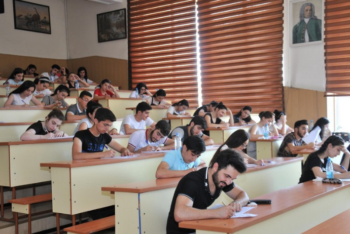 İşsizlik probleminin HƏLLİ: Bu sahələrdə işçilərə tələbat var
