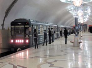 Metroda qatarların gecikməsinin səbəbi bəlli oldu