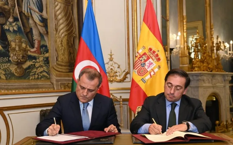 Azərbaycan və İspaniya XİN arasında memorandum imzalandı