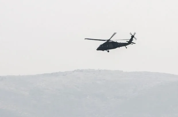 Deputatları daşıyan helikopter məcburi eniş etdi