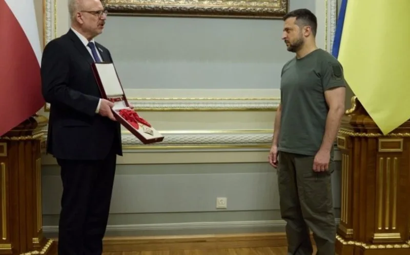 Zelenski ordenlə təltif edildi