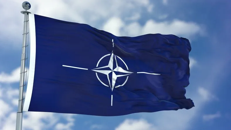 Stoltenberq NATO müdafiə nazirlərini toplayır