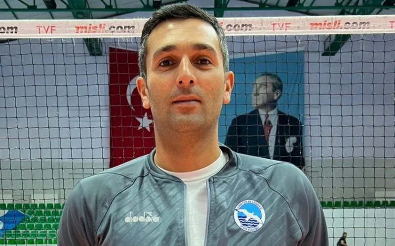 Azərbaycanın voleybol millisinin məşqçisi Türkiyə klubuna keçdi