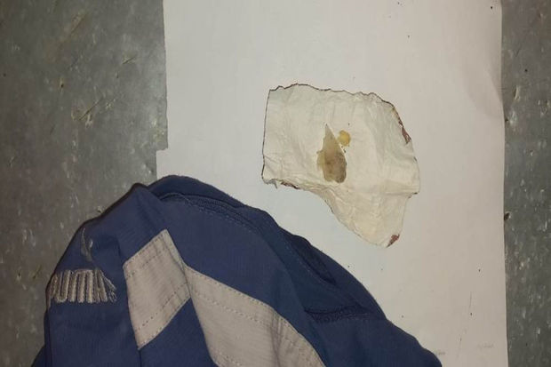 Ana həbsdəki oğluna narkotik ötürməyə cəhd edib
