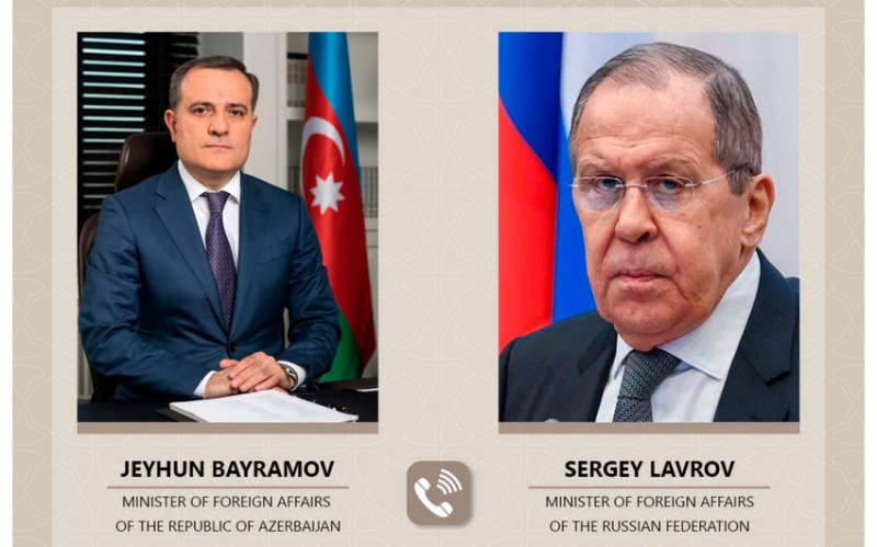 Ceyhun Bayramov və Sergey Lavrov telefonda danışdı