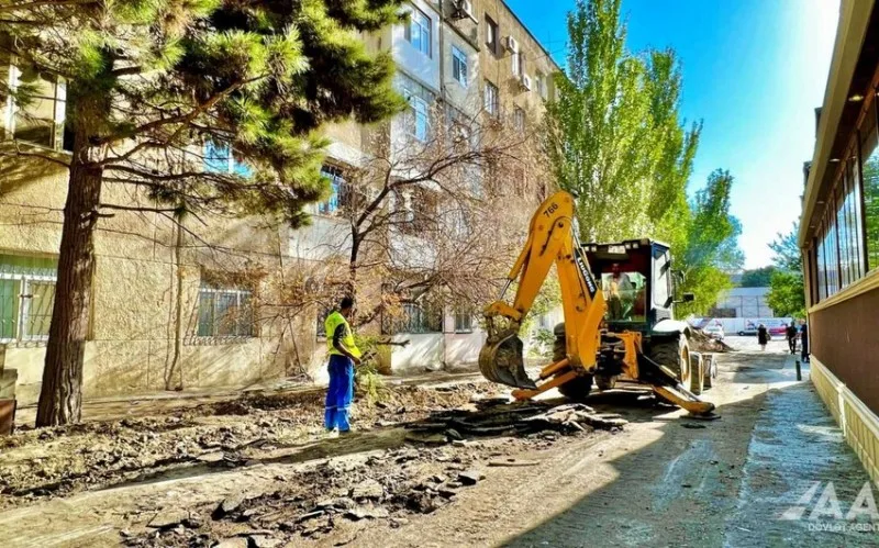 Bakının bu küçəsi təmir edilir
