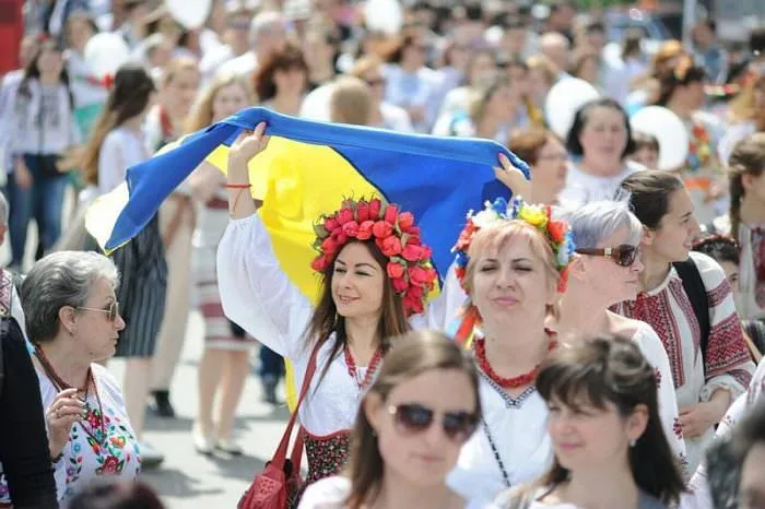 Bu ərazilərdə Ukrayna dilinin rəsmi statusu olmayacaq