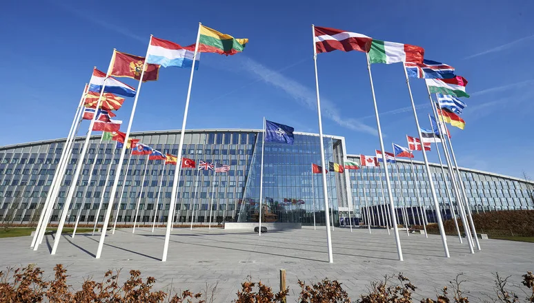 NATO Ukrayna üçün toplanır