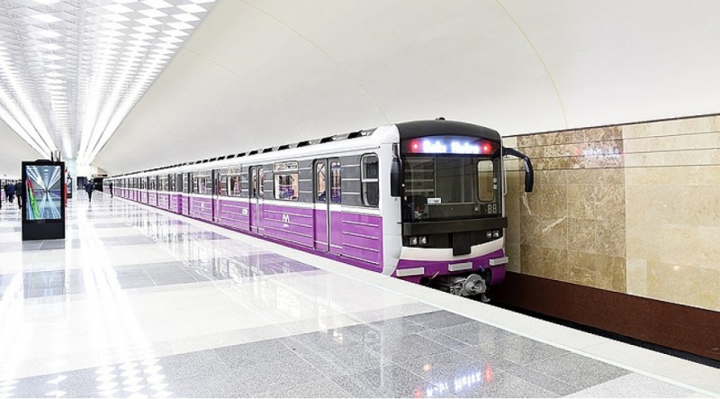 SƏRNİŞİNLƏRİN NƏZƏRİNƏ: Sabahdan metronun bu stansiyaları...