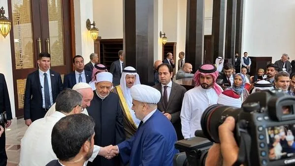 Allahşükür Paşazadə Roma Papası ilə görüşdü