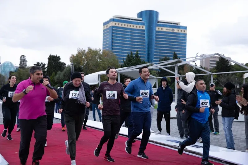 “Azerçay” “Qələbə qaçışı” marafonuna dəstək verib - FOTOLAR