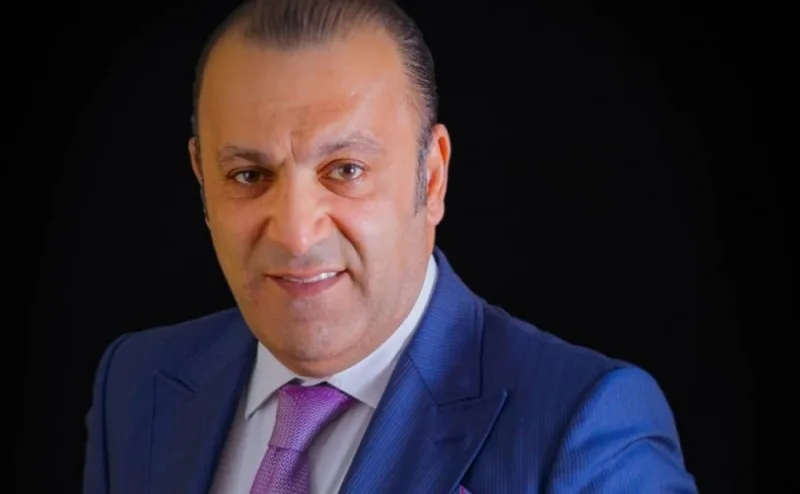 Toy qiymətini artırmaq üçün bahalı maşın aldı