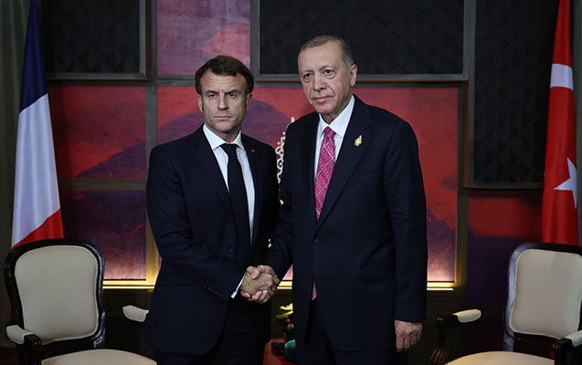Ərdoğan Makronla görüşdü