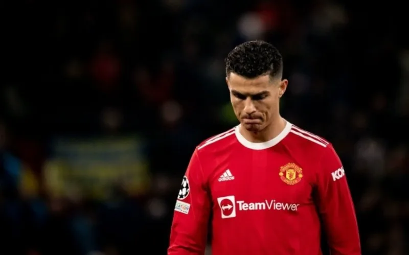 Ronaldonun posteri “Old Trafford”dan çıxarıldı - VİDEO