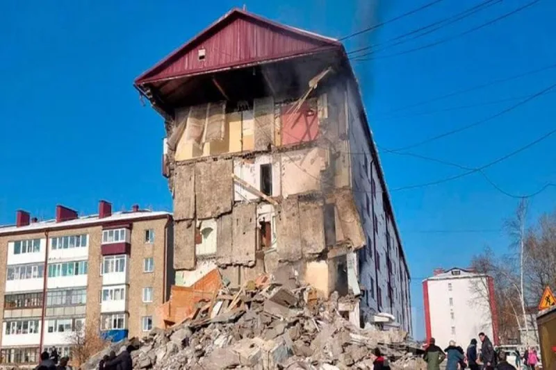 Yaşayış binasında partlayış oldu - Xeyli sayda ölən var + YENİLƏNİB
