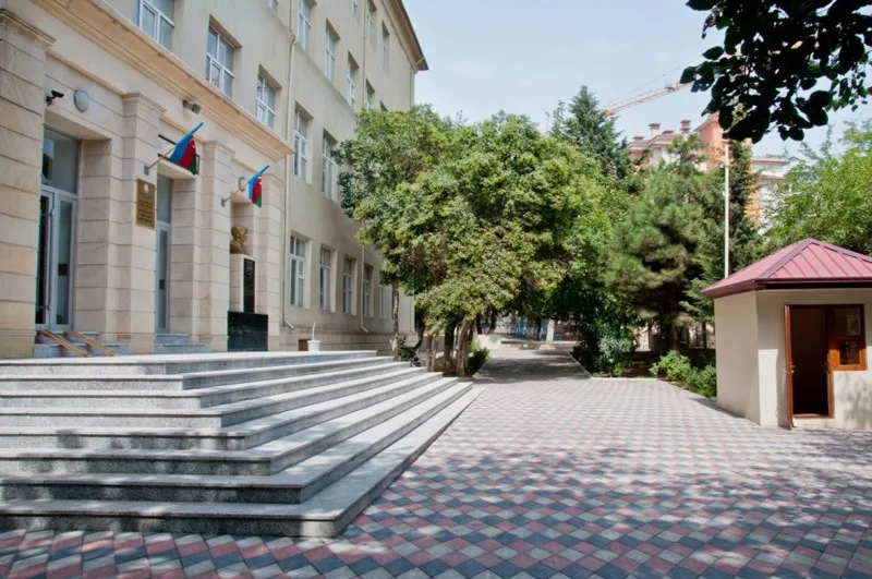 Bakıda bu məktəbə yeni direktor təyin edildi