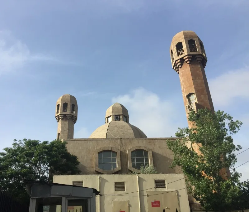 Keçmiş Əbu Bəkr məscidində yenidənqurma başa çatır - FOTOLAR