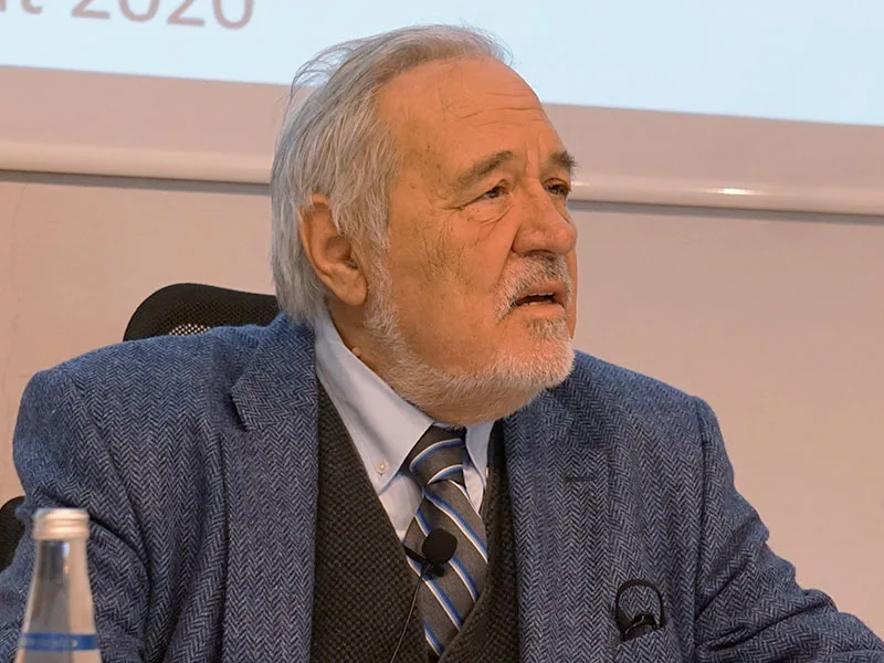 İlber Ortaylı koronavirusa yoluxdu