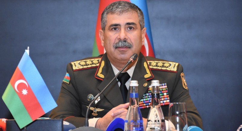 Azərbaycan Ordusu müasir hərbi texnikalarla təchiz olunur - Nazir