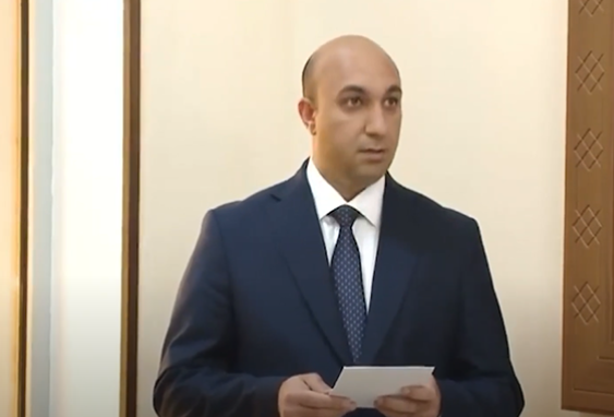 144 milyonu mənimsəyən nazirdən "ibrətamiz çıxış" - VİDEO