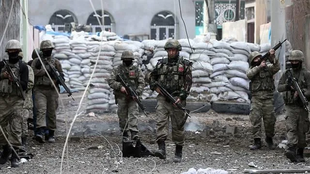 Türk ordusu 2 terrorçunu zərərsizləşdirdi