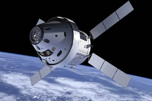“Orion” kosmik gəmisi Yerə qayıtmağa hazırlaşır