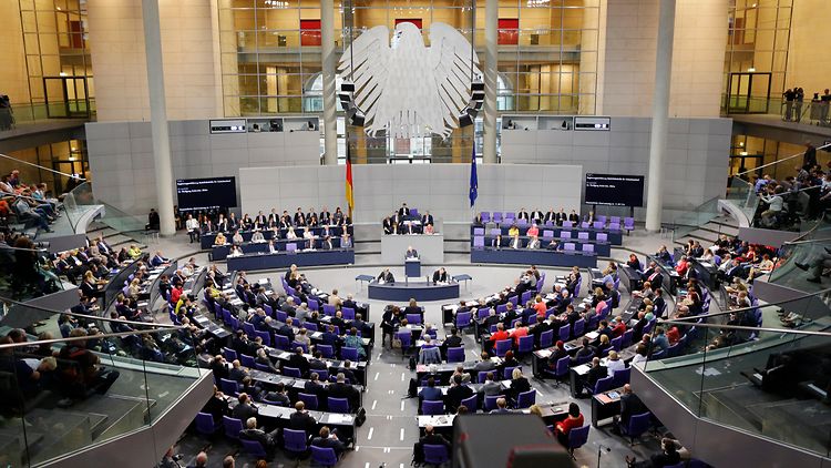 Parlamentə silahlı hücum planlaşdırılıb