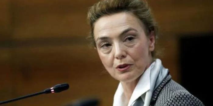 Mariya Peyçinoviç Buriç Lavrova məktub yolladı