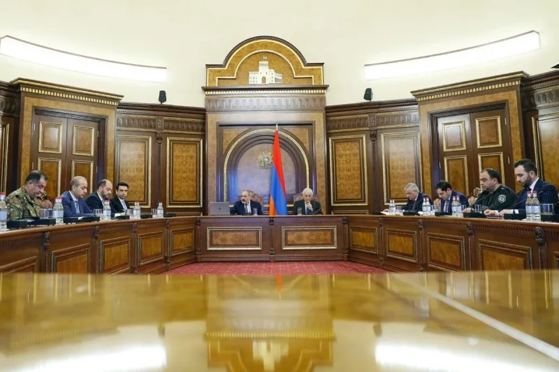 Paşinyan Təhlükəsizlik Şurasını topladı