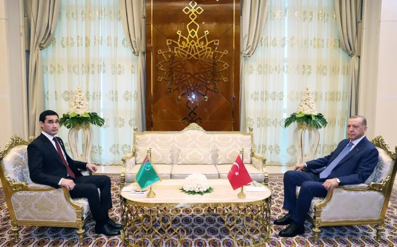 Türkiyə və Türkmənistan liderləri görüşdü
