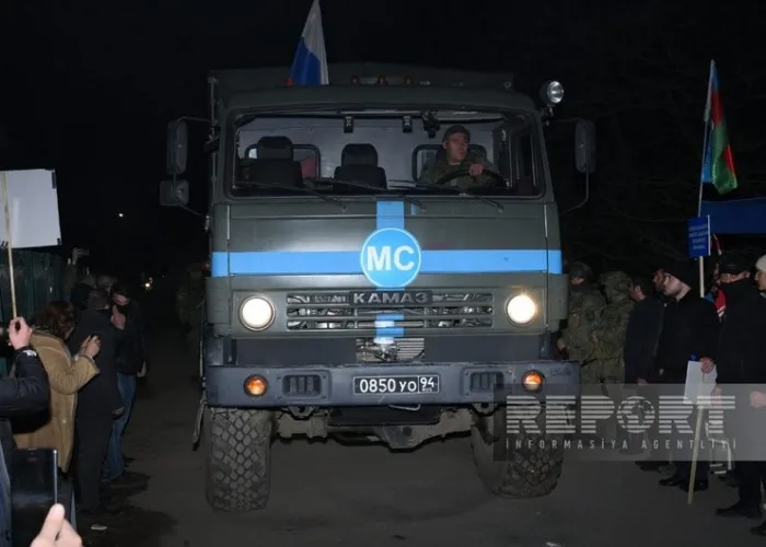 Xankəndi yolunda sülhməramlıların avtomobillərinin hərəkətinə şərait yaradıldı