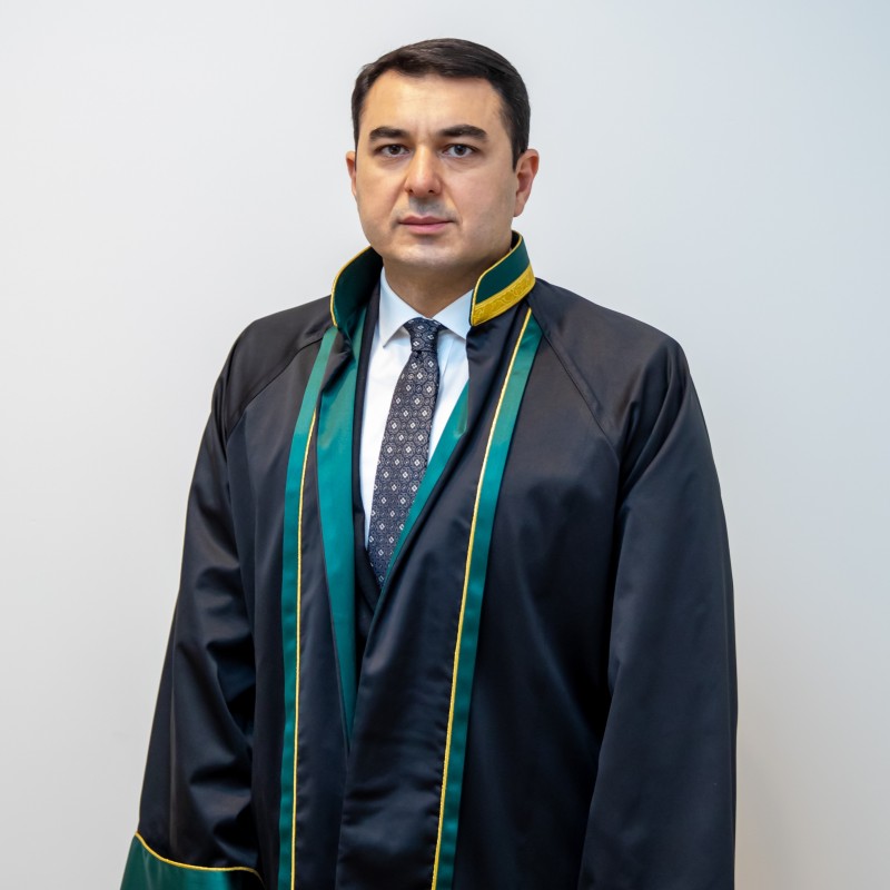 Mədəniyyət naziri vəzifəsini icra edəcək Adil Kərimli kimdir?