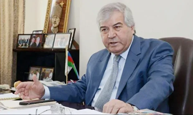“Kimi vəzifədən çıxarırlarsa, qarajında külli miqdarda vəsait tapılır” - Sabir Rüstəmxanlı