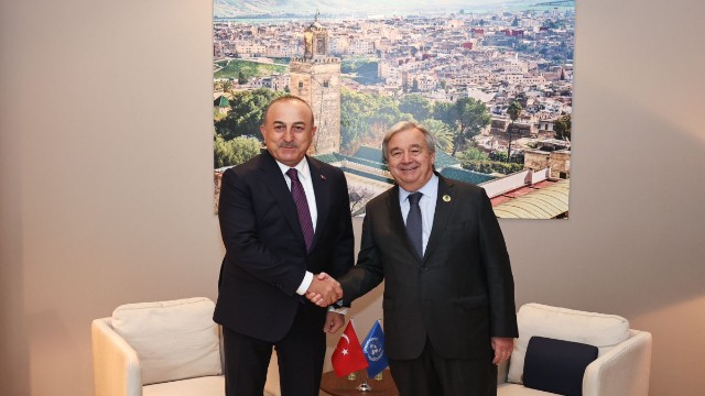 Çavuşoğlu Quttereşlə Əfqanıstanı və Ukraynanı müzakirə etdi