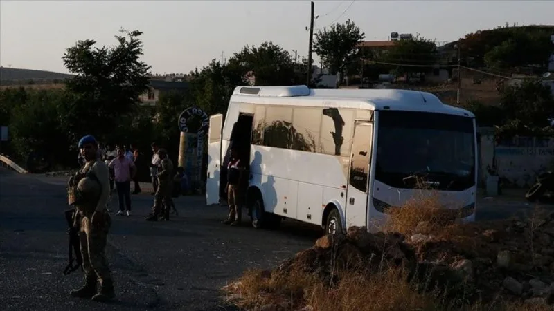 Hərbçilər qəzaya düşdü - Xeyli sayda yaralı var