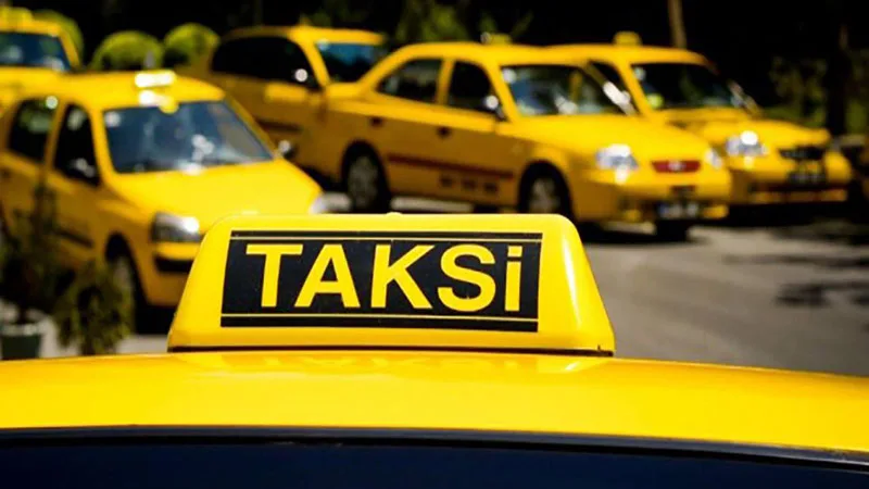Bakıda taksi sürücüsü soyuldu