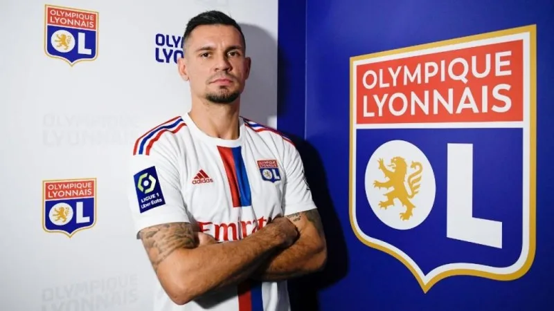 “Lion” Deyan Lovreni transfer etdi