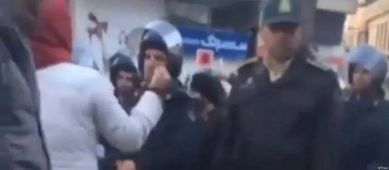İranda yeni növ aksiya: Tehran qaranlığa qərq olur
