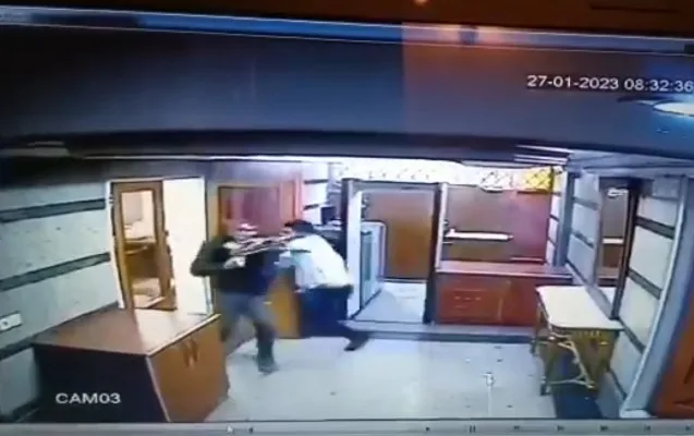 Səfirliyimizə silahlı hücumun ANBAAN GÖRÜNTÜLƏRİ
