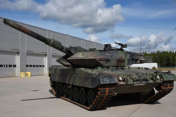Daha bir ölkə Ukraynaya “Leopard” tankları verəcək