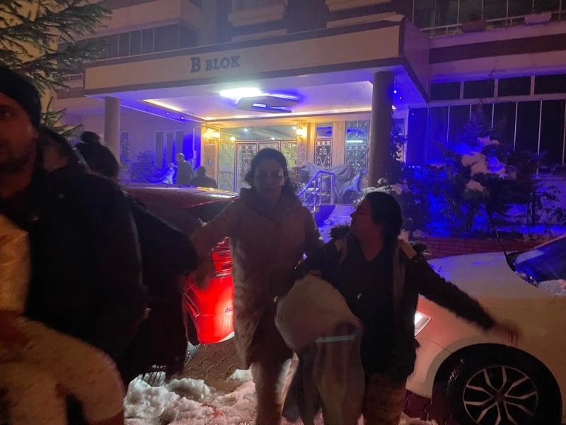 Türkiyədə zəlzələdən ÜRƏKDAĞLAYAN FOTOLAR