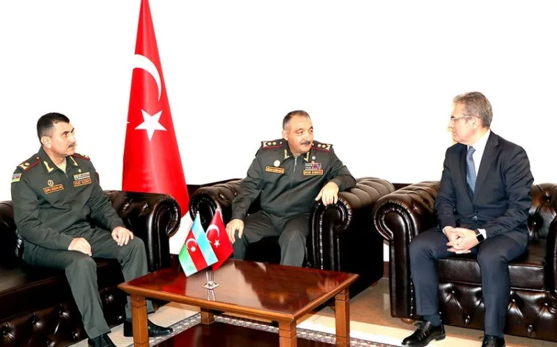 Ənvər Əfəndiyev Türkiyənin baş konsuluna başsağlığı verdi