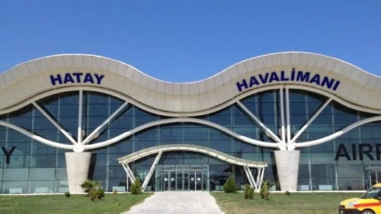 Zəlzələnin dağıtdığı Hatay hava limanı işlək vəziyyətə gətirildi