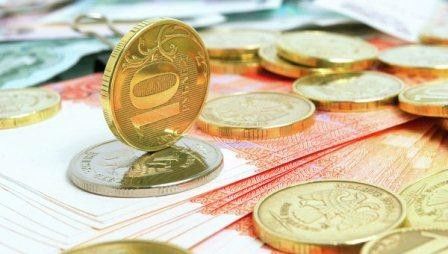 Rusiyada dollar sürətlə bahalaşır