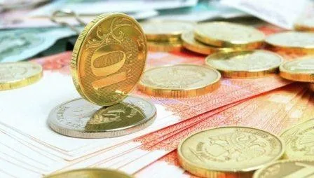 Rusiyada dollar sürətlə bahalaşır