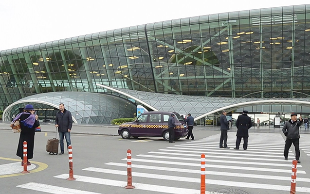 Bakı aeroportunda əcnəbi vətəndaş saxlanıldı