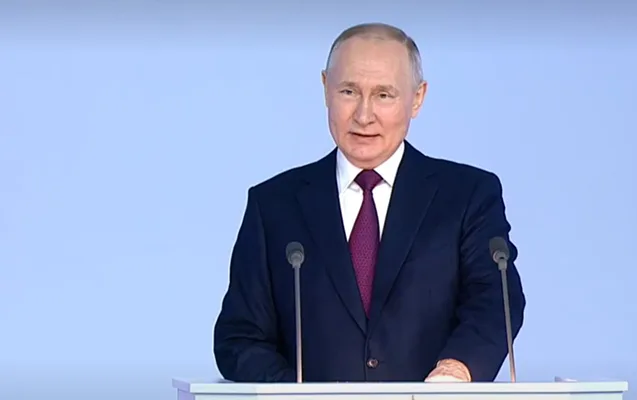 Putin Federal Məclisə müraciət edir - CANLI